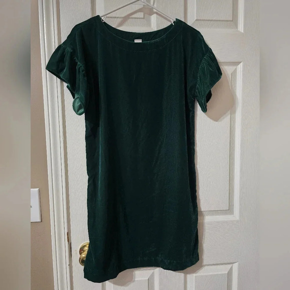 Gap Hunter Green Velvet Shift Mini Dress, Short Ruffle Sleeves, Crewneck, EUC! - Picture 2 of 11